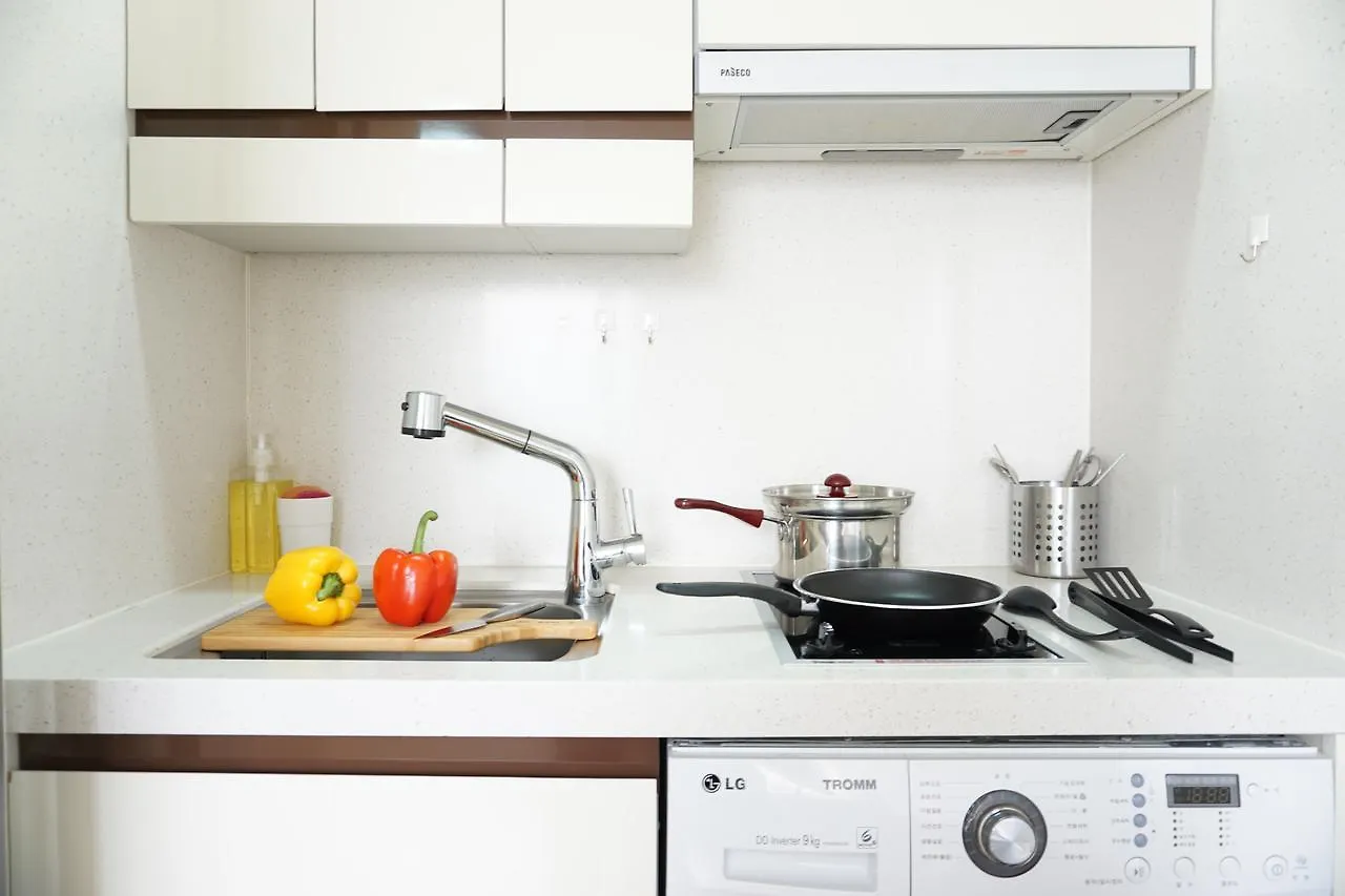Alice Apartment Сеул